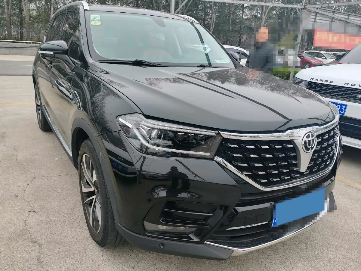 2018 Brilliance Auto V7 1.6T 204HP L4 7DCT,autocango,china used car exporter,china ev exporter,chinese used car exporter,chinese used ev exporter