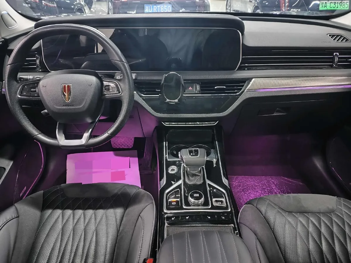 2022 HongQi HS5 2.0T 224HP L4 6AT,autocango,china used car exporter,china ev exporter,chinese used car exporter,chinese used ev exporter