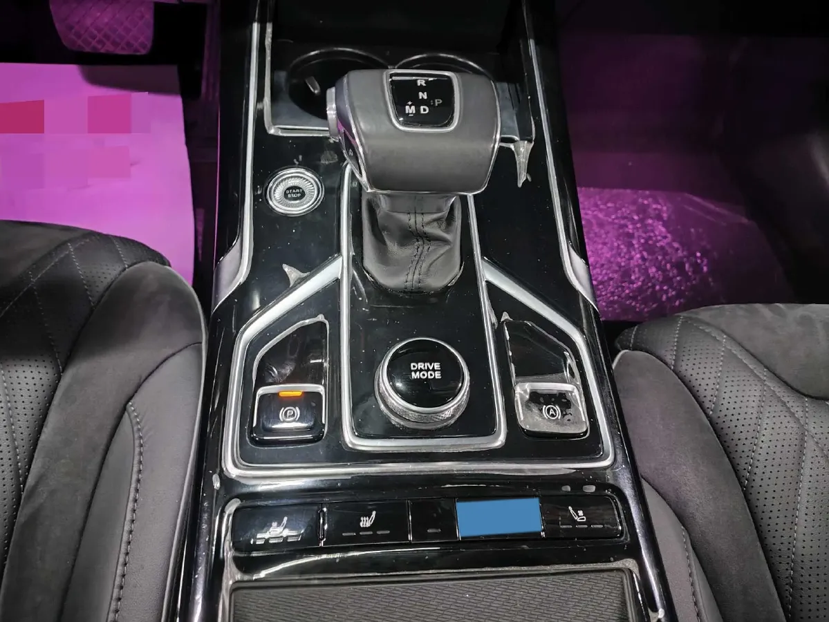 2022 HongQi HS5 2.0T 224HP L4 6AT,autocango,china used car exporter,china ev exporter,chinese used car exporter,chinese used ev exporter