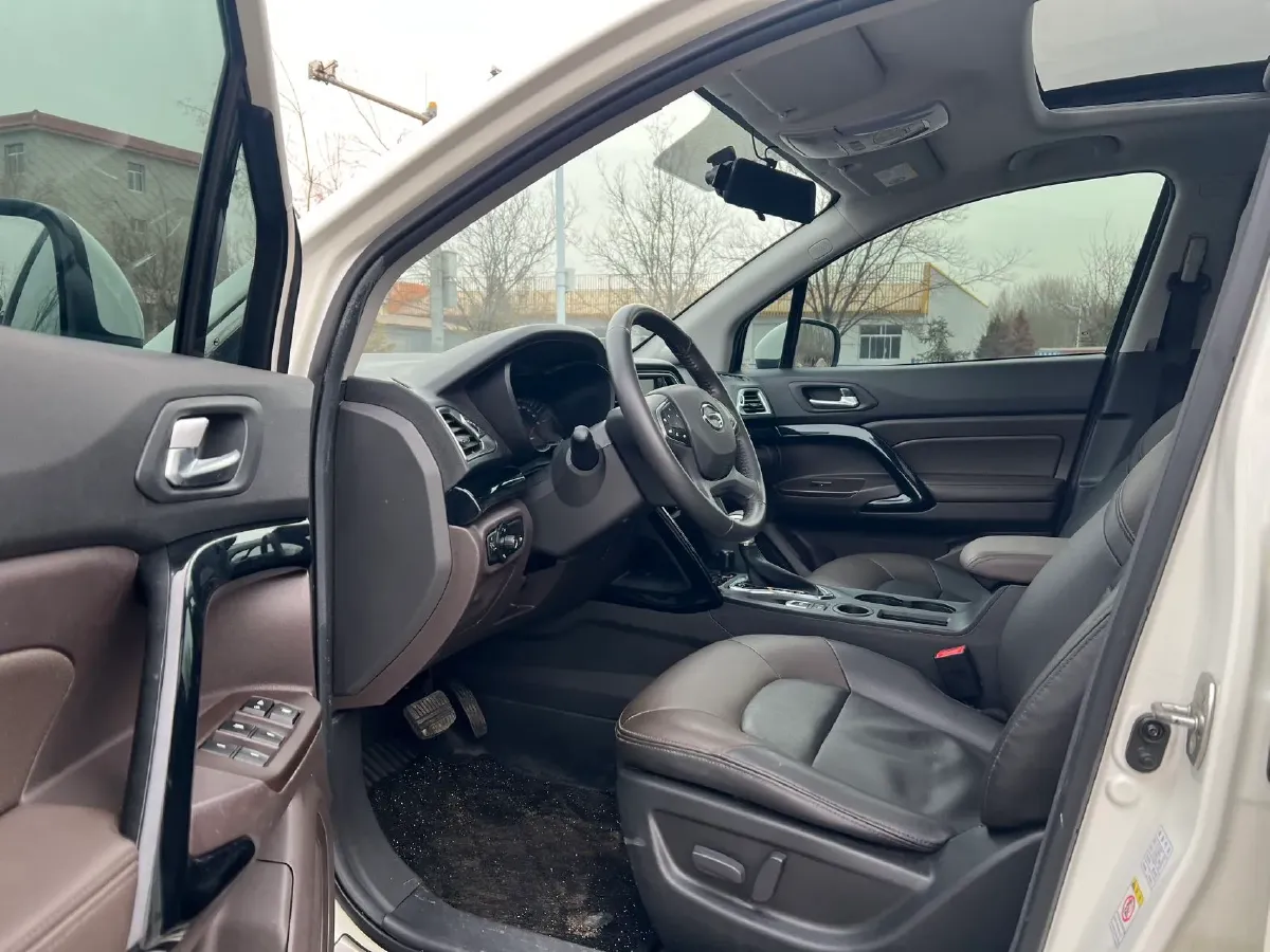 2017 GAC Trumpchi GS4 1.5T 152HP L4 6AT,autocango,china used car exporter,china ev exporter,chinese used car exporter,chinese used ev exporter