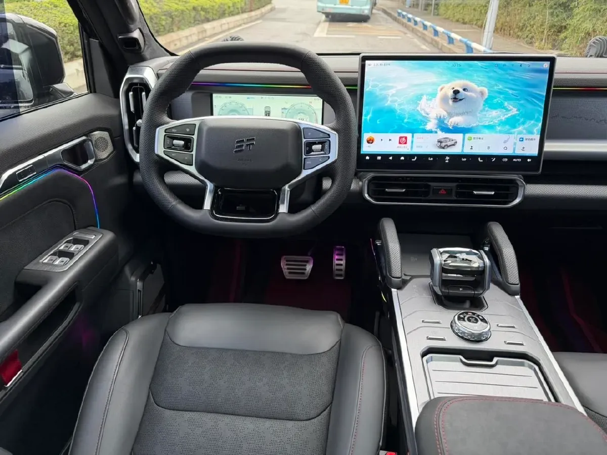 2023 Jetour Traveller 2.0T 254HP L4 7DCT,autocango,china used car exporter,china ev exporter,chinese used car exporter,chinese used ev exporter