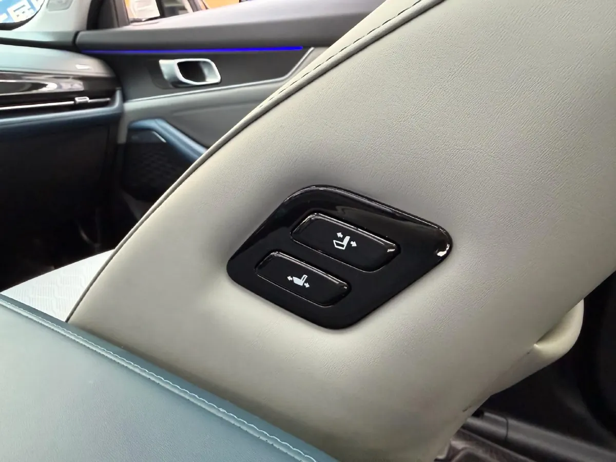 2022 Chevrolet Menlo BEV 61.1KWH,autocango,china used car exporter,china ev exporter,chinese used car exporter,chinese used ev exporter