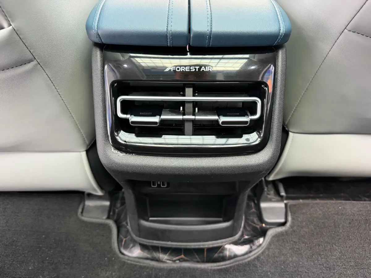 2022 Chevrolet Menlo BEV 61.1KWH,autocango,china used car exporter,china ev exporter,chinese used car exporter,chinese used ev exporter