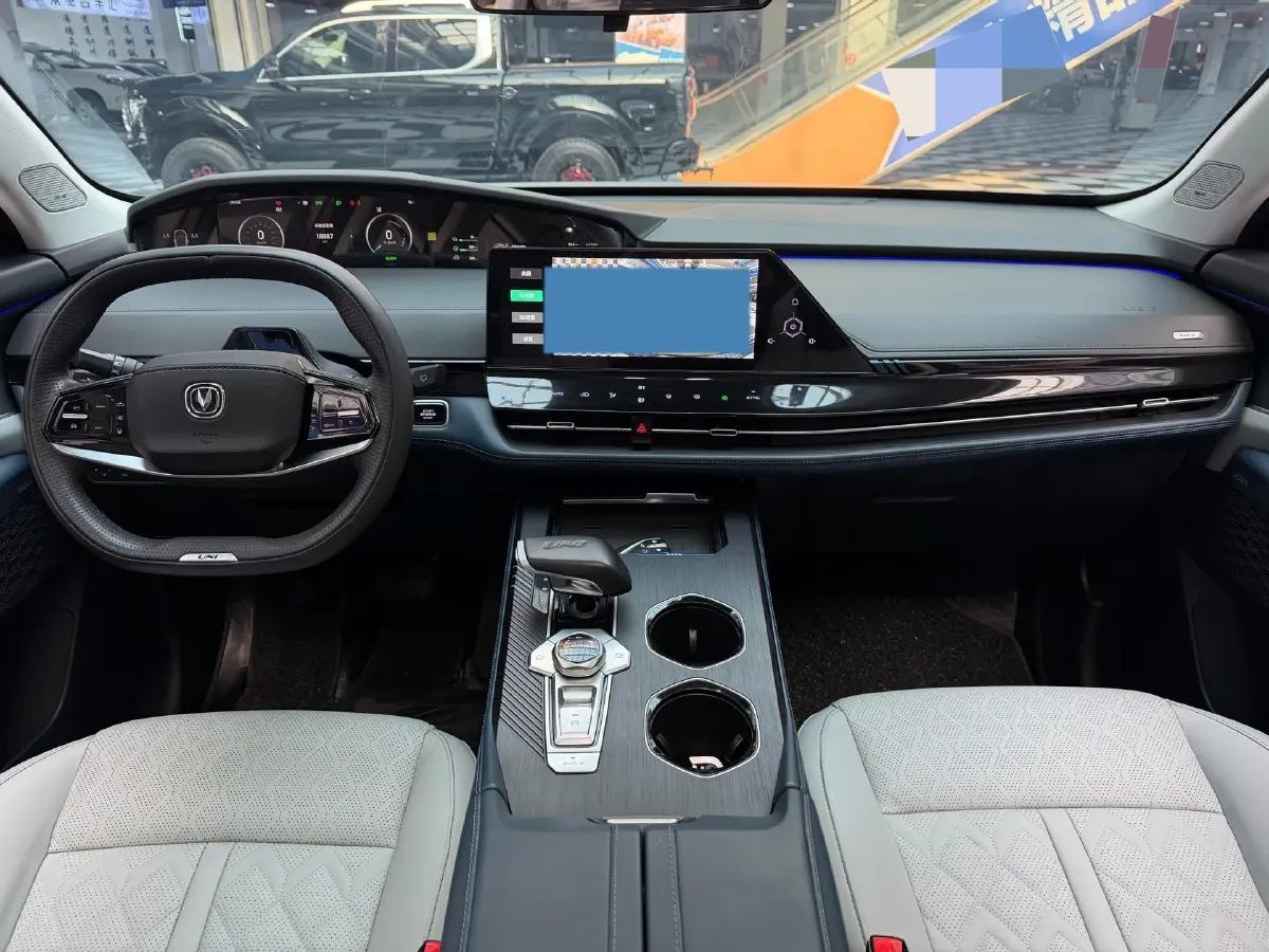 2022 Chevrolet Menlo BEV 61.1KWH,autocango,china used car exporter,china ev exporter,chinese used car exporter,chinese used ev exporter