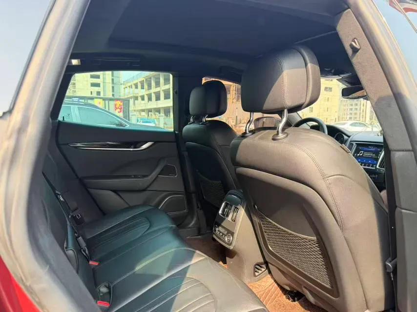 2016 Audi S6 4.0T 450HP V8 7DCT,autocango,china used car exporter,china ev exporter,chinese used car exporter,chinese used ev exporter