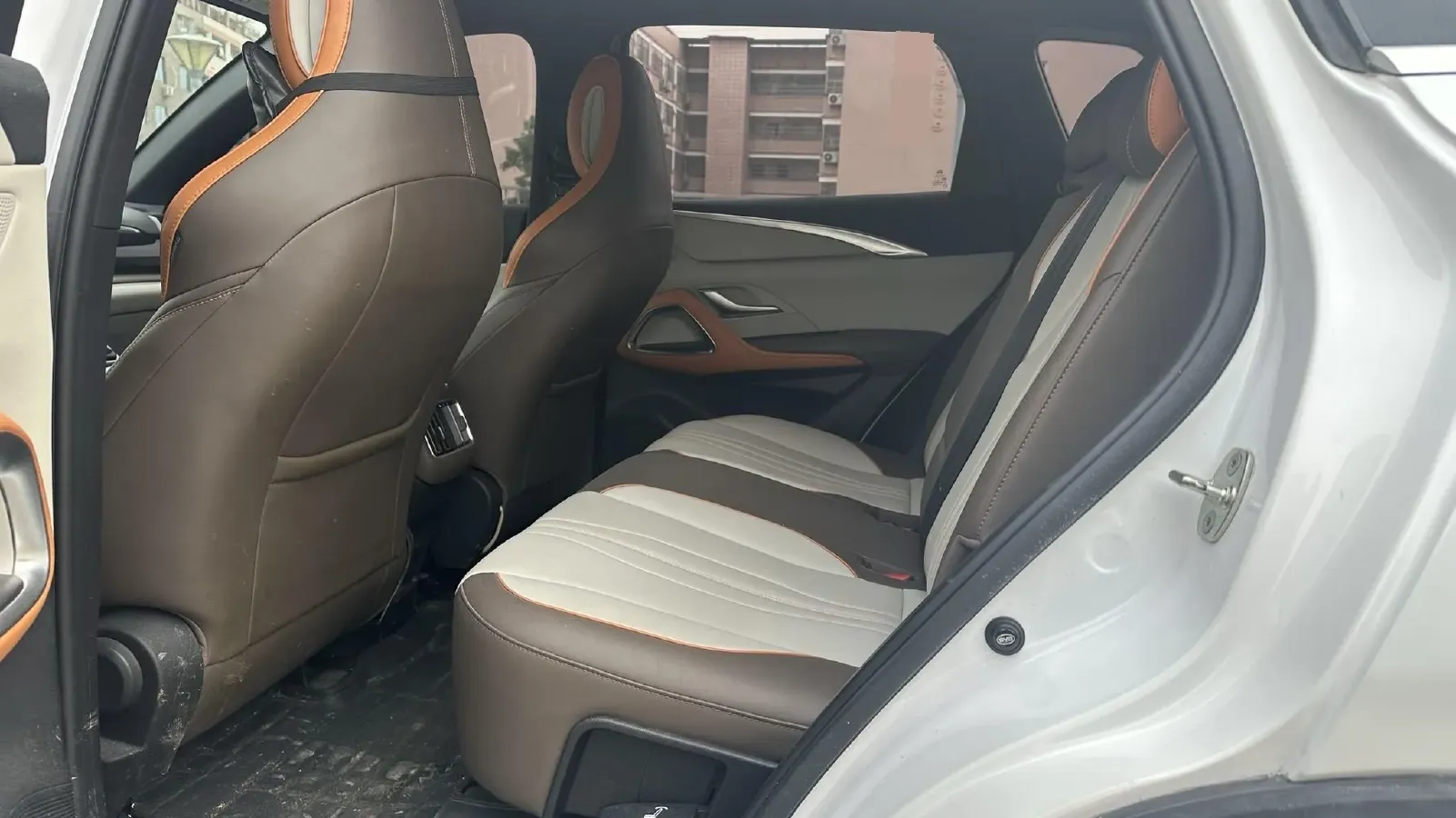 2022 Ruichi Auto EC35 BEV 82HP BEV 36.288KWH,autocango,china used car exporter,china ev exporter,chinese used car exporter,chinese used ev exporter