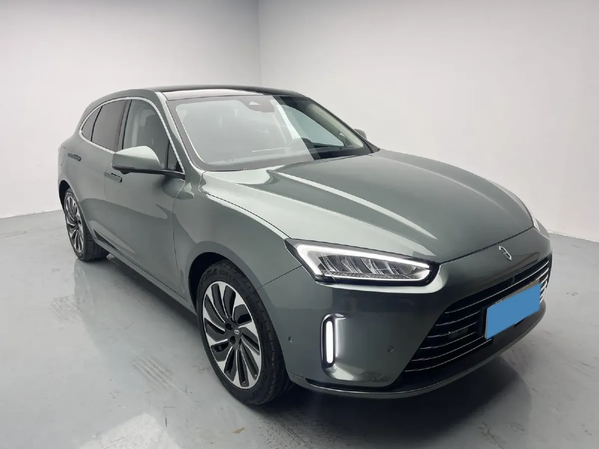 2022 Isuzu Mu-X 2.0T 220HP L4 8AT,autocango,china used car exporter,china ev exporter,chinese used car exporter,chinese used ev exporter