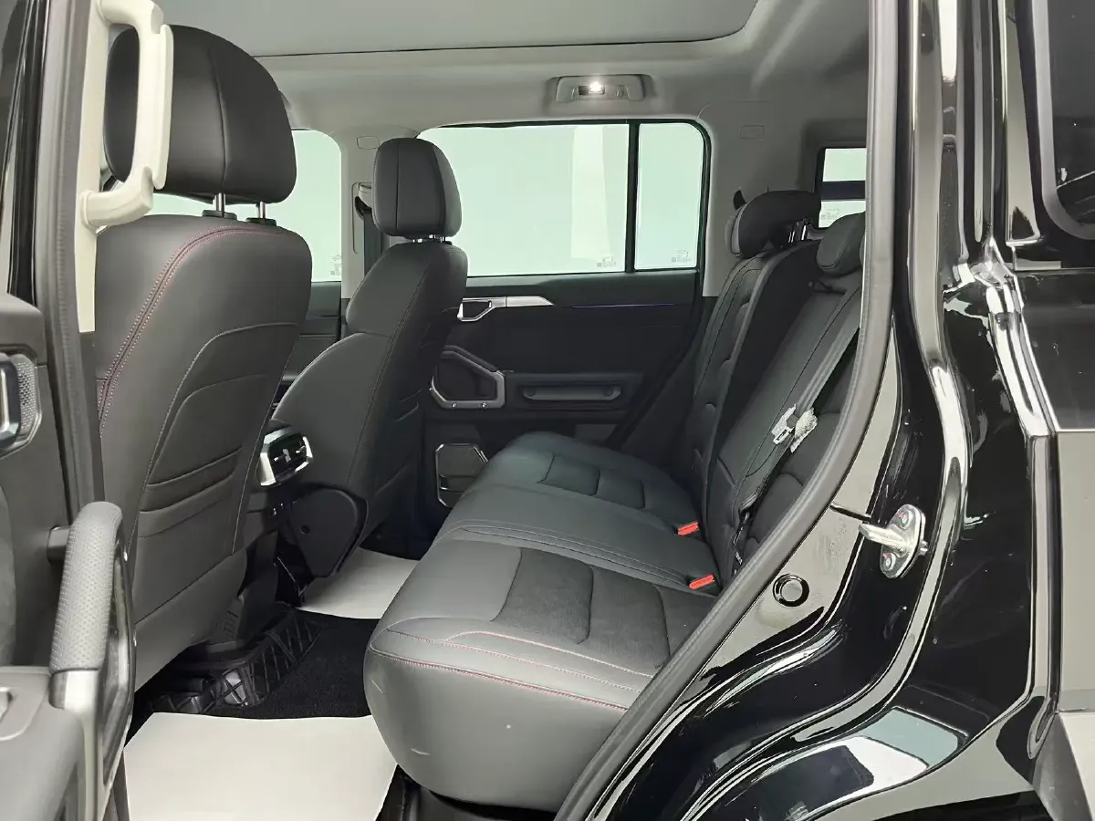 2023 Jetour Traveller 2.0T 254HP L4 7DCT,autocango,china used car exporter,china ev exporter,chinese used car exporter,chinese used ev exporter