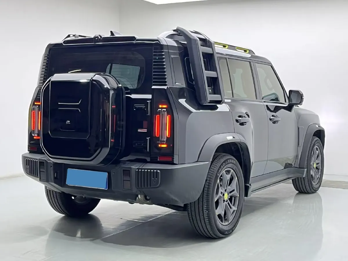 2023 Jetour Traveller 2.0T 254HP L4 7DCT,autocango,china used car exporter,china ev exporter,chinese used car exporter,chinese used ev exporter