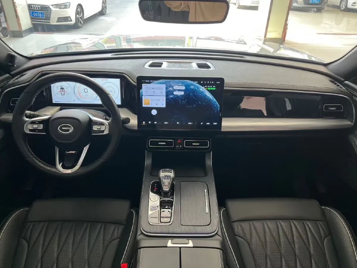 2024 GAC Trumpchi GS8 2.0T 252HP L4 8AT,autocango,china used car exporter,china ev exporter,chinese used car exporter,chinese used ev exporter