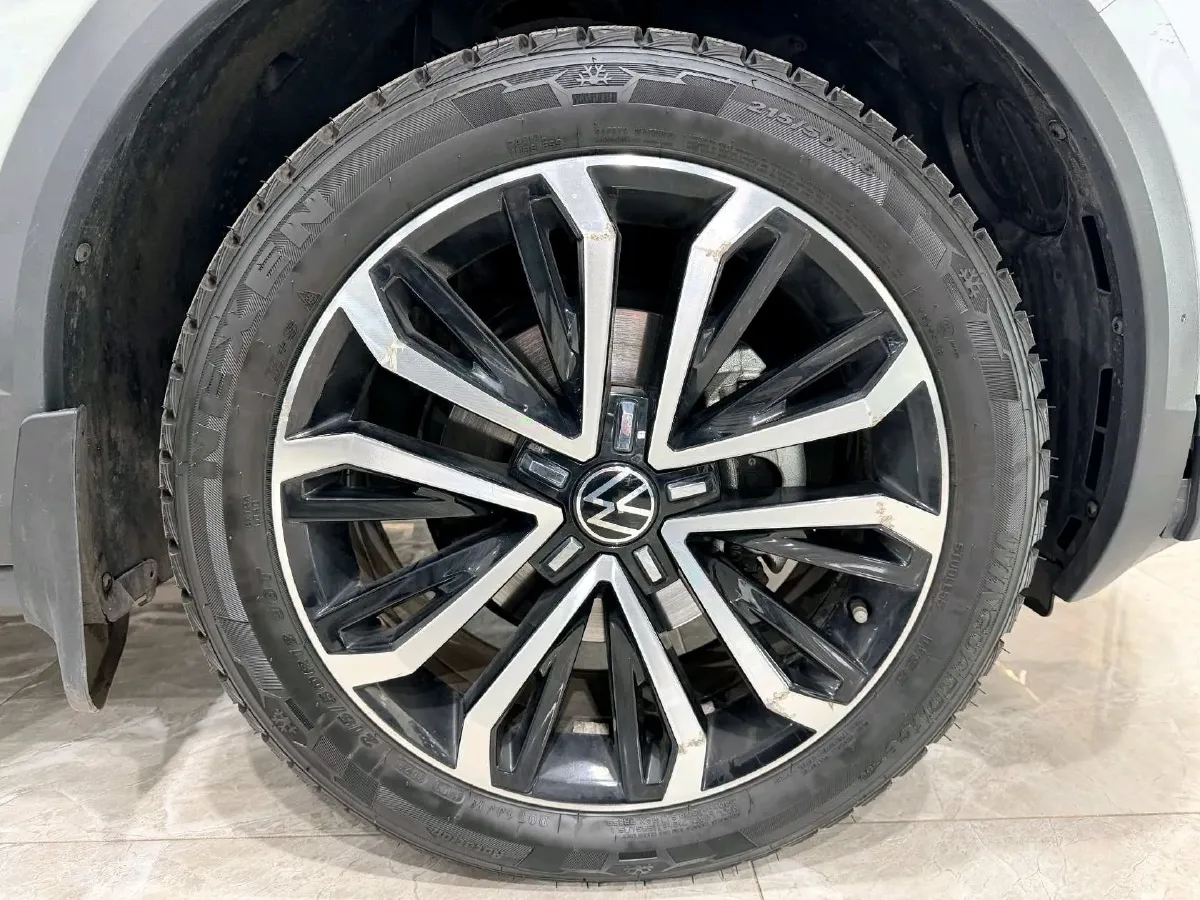 2022 Volkswagen T-Roc 1.4T 150HP L4 7DCT,autocango,china used car exporter,china ev exporter,chinese used car exporter,chinese used ev exporter