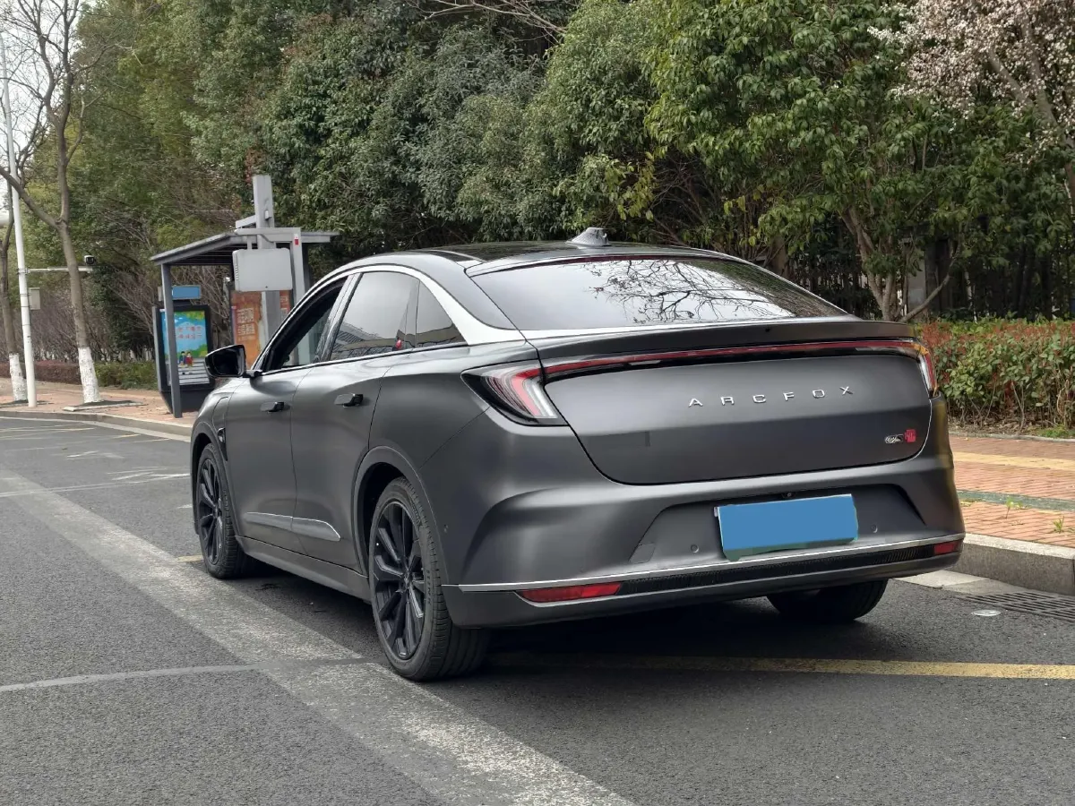 2022 ARCFOX αS BEV 74.5KWH,autocango,china used car exporter,china ev exporter,chinese used car exporter,chinese used ev exporter