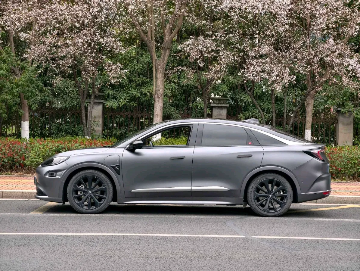 2022 ARCFOX αS BEV 74.5KWH,autocango,china used car exporter,china ev exporter,chinese used car exporter,chinese used ev exporter