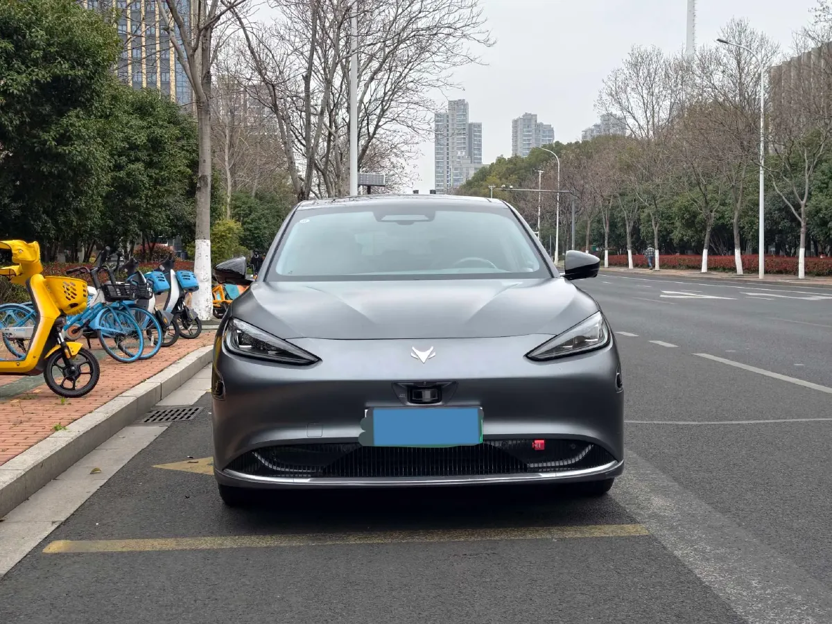 2022 ARCFOX αS BEV 74.5KWH,autocango,china used car exporter,china ev exporter,chinese used car exporter,chinese used ev exporter
