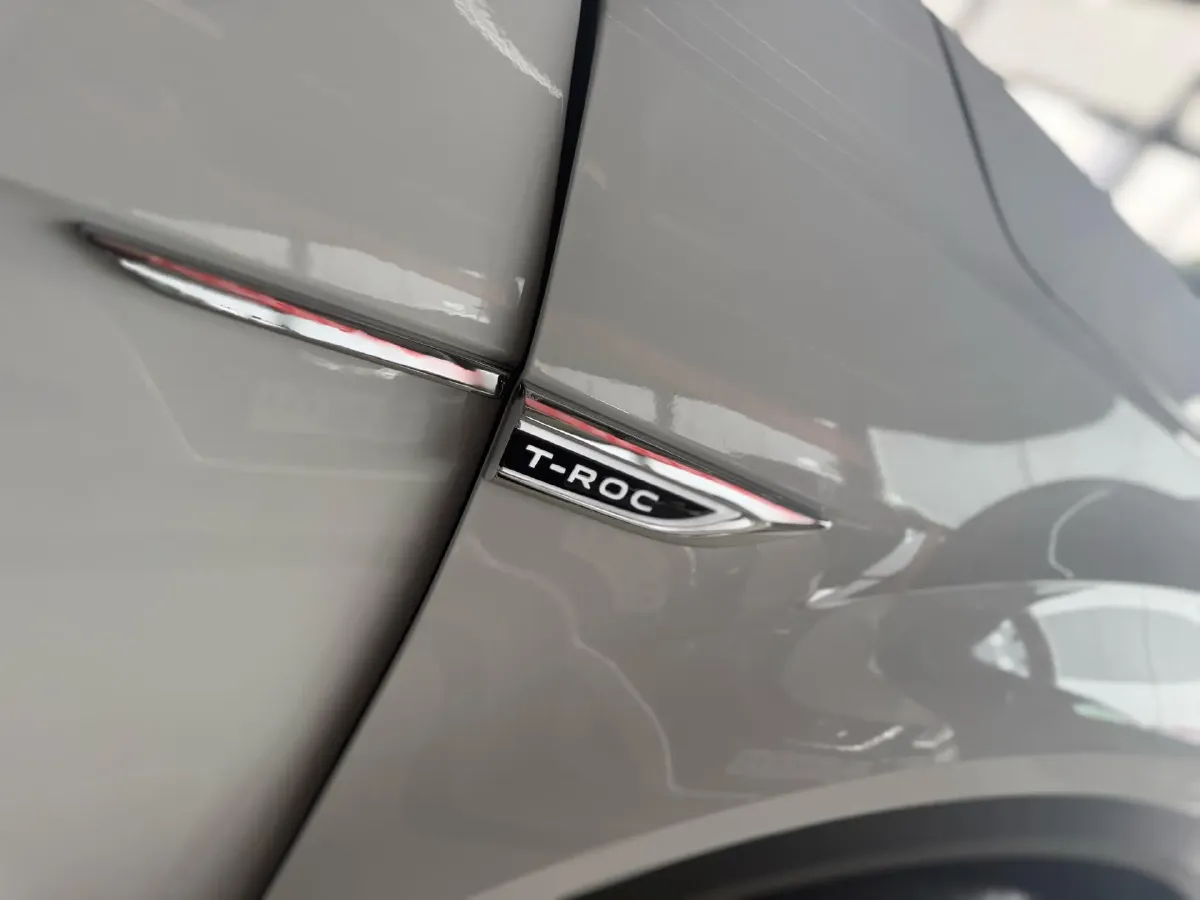 2022 Volkswagen T-Roc 1.4T 150HP L4 7DCT,autocango,china used car exporter,china ev exporter,chinese used car exporter,chinese used ev exporter