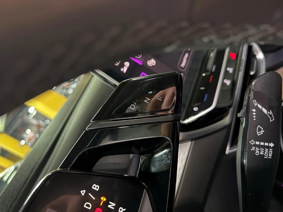 2021 Volkswagen ID.6 X BEV 83.4KWH,autocango,china used car exporter,china ev exporter,chinese used car exporter,chinese used ev exporter