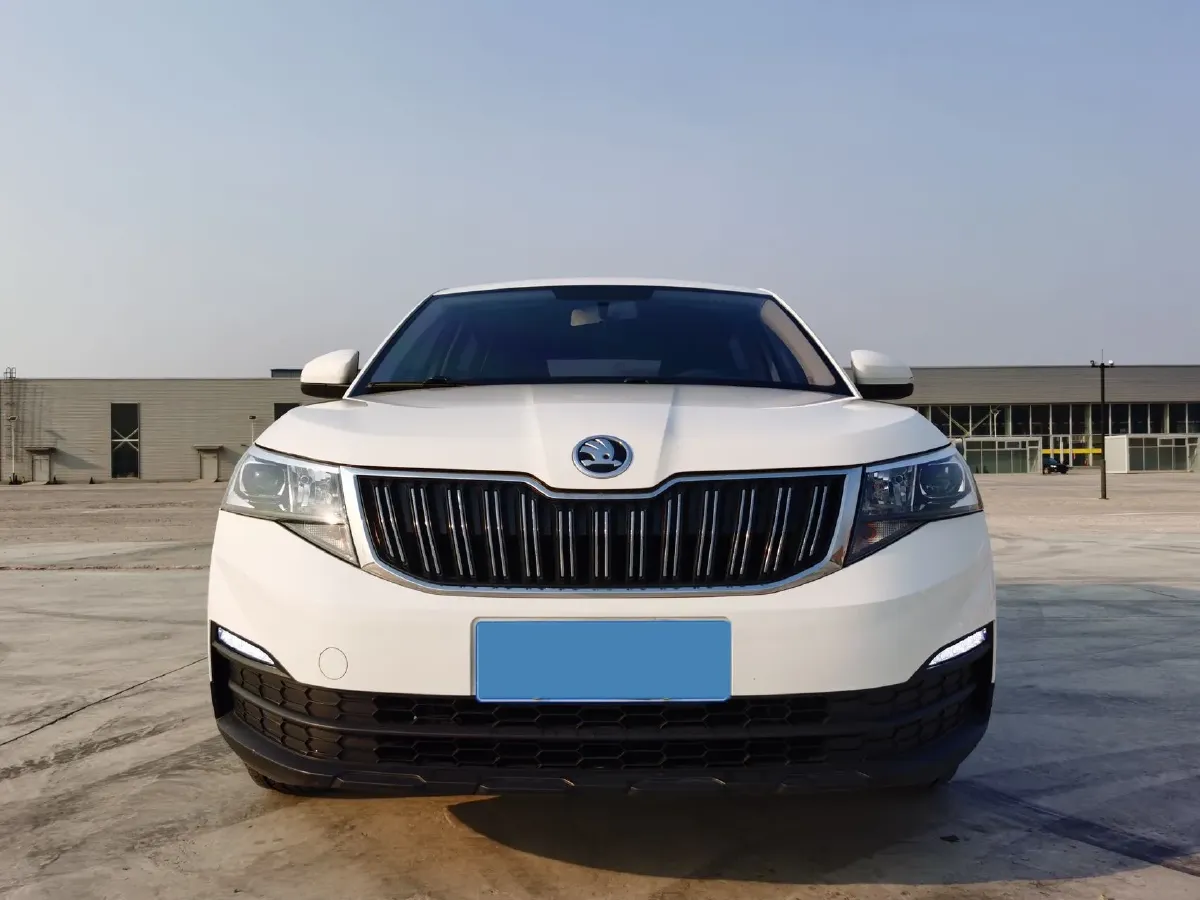 2020 Skoda Kamiq 1.5L 112HP L4 6AT,autocango,china used car exporter,china ev exporter,chinese used car exporter,chinese used ev exporter