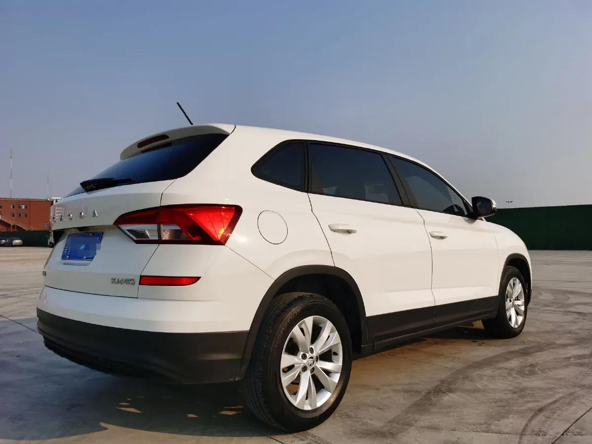 2020 Skoda Kamiq 1.5L 112HP L4 6AT,autocango,china used car exporter,china ev exporter,chinese used car exporter,chinese used ev exporter