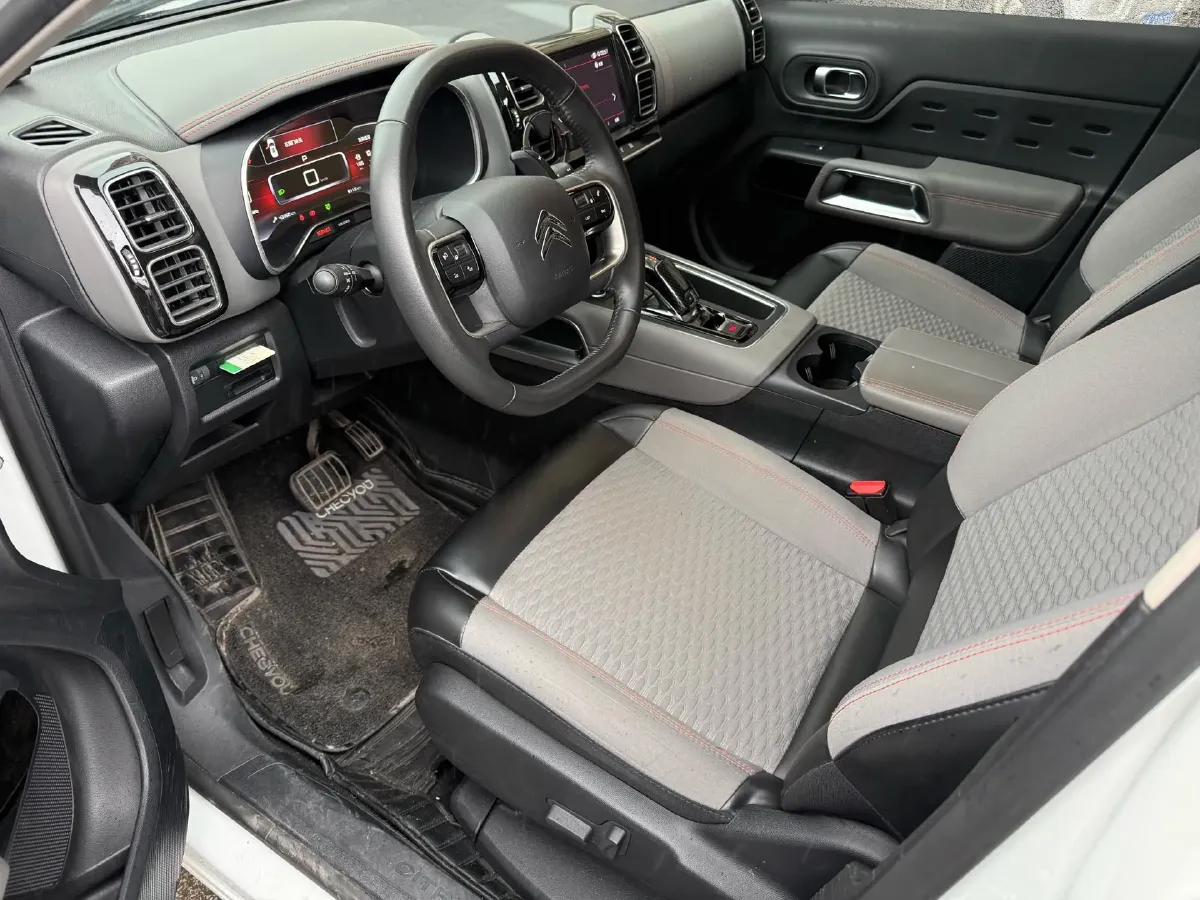 2019 Citroen C5 Aircross 1.6T 167HP L4 6AT,autocango,china used car exporter,china ev exporter,chinese used car exporter,chinese used ev exporter