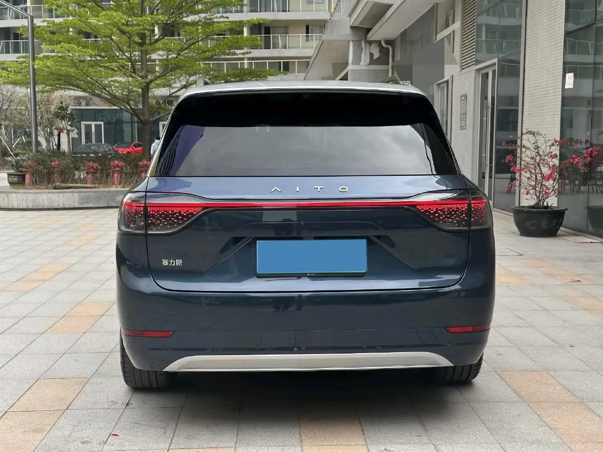 2024 AITO AITO M9 1.5T 152HP L4 REEV 42KWH,autocango,china used car exporter,china ev exporter,chinese used car exporter,chinese used ev exporter