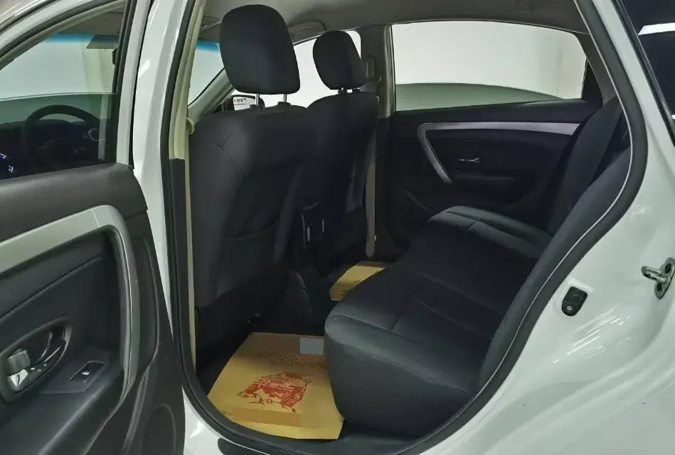 2018 Dongfeng JunFeng E17 BEV 49.93KWH,autocango,china used car exporter,china ev exporter,chinese used car exporter,chinese used ev exporter