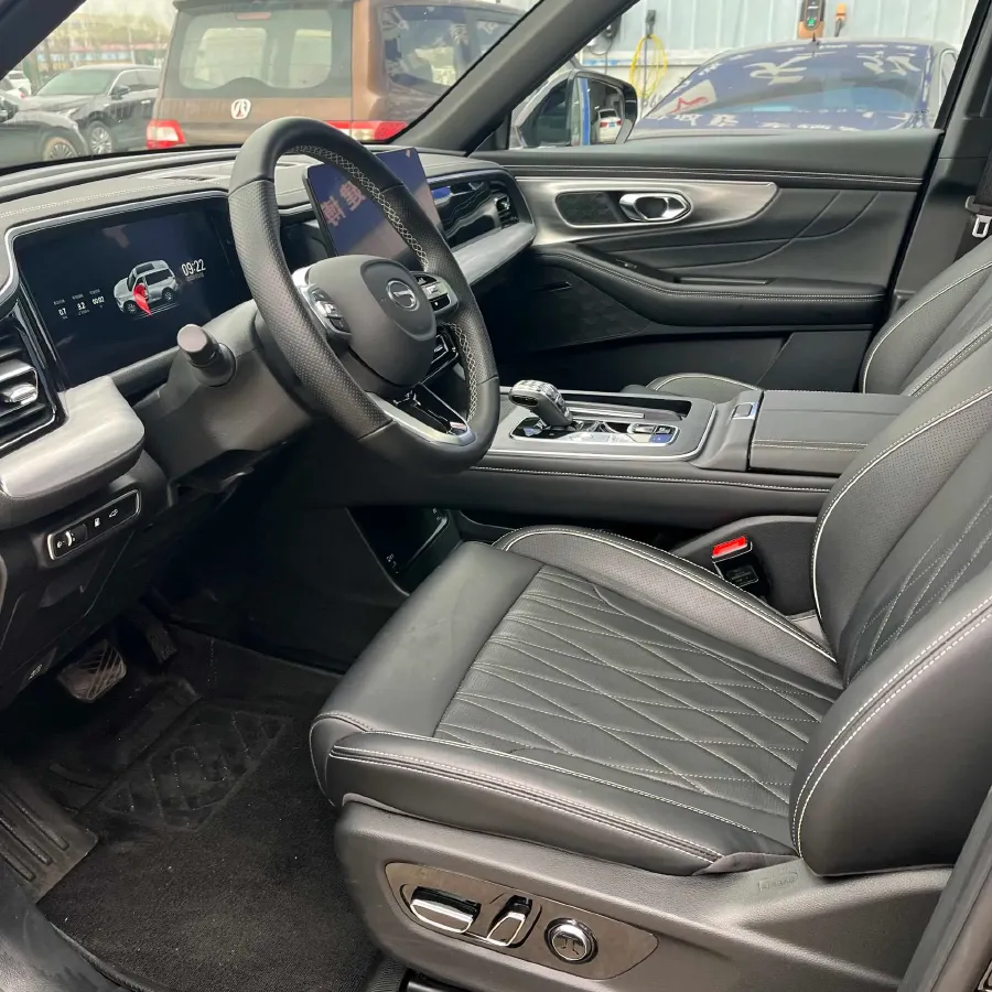 2024 GAC Trumpchi GS8 2.0T 252HP L4 8AT,autocango,china used car exporter,china ev exporter,chinese used car exporter,chinese used ev exporter