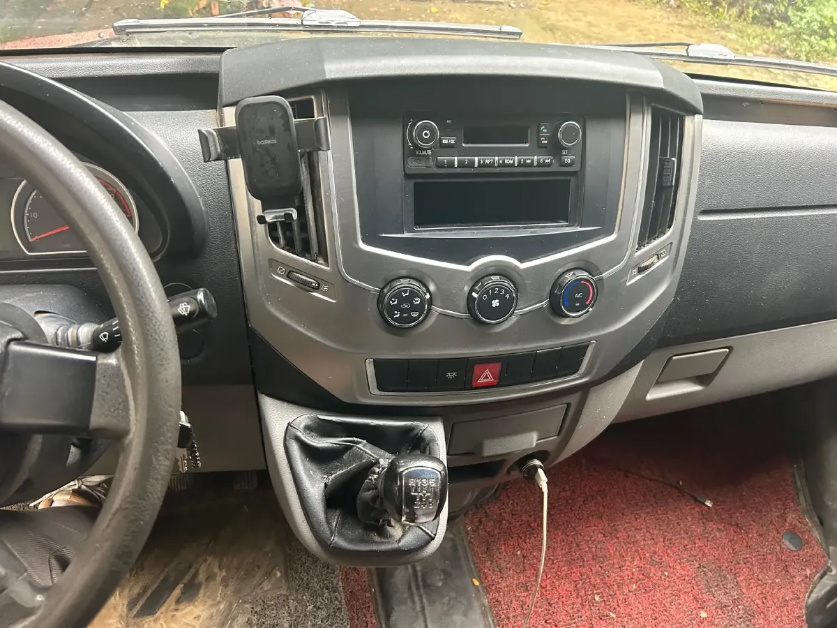 2020 DongFeng DFAC YuFeng 2.3T 110HP L4 6MT,autocango,china used car exporter,china ev exporter,chinese used car exporter,chinese used ev exporter