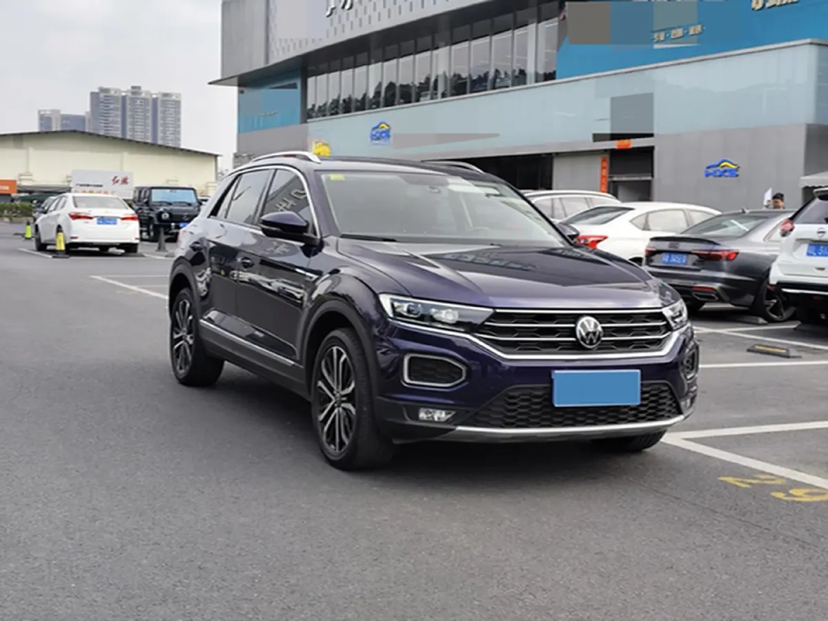 2021 Volkswagen T-Roc 1.4T 150HP L4 7DCT,autocango,china used car exporter,china ev exporter,chinese used car exporter,chinese used ev exporter