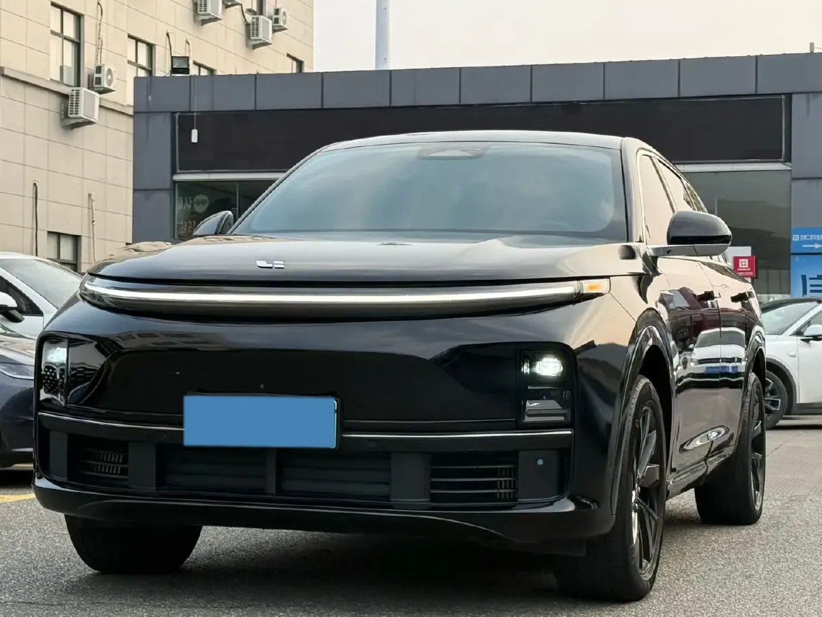2024 Li L7 Range Extended 154HP REEV 42.8KWH,autocango,china used car exporter,china ev exporter,chinese used car exporter,chinese used ev exporter