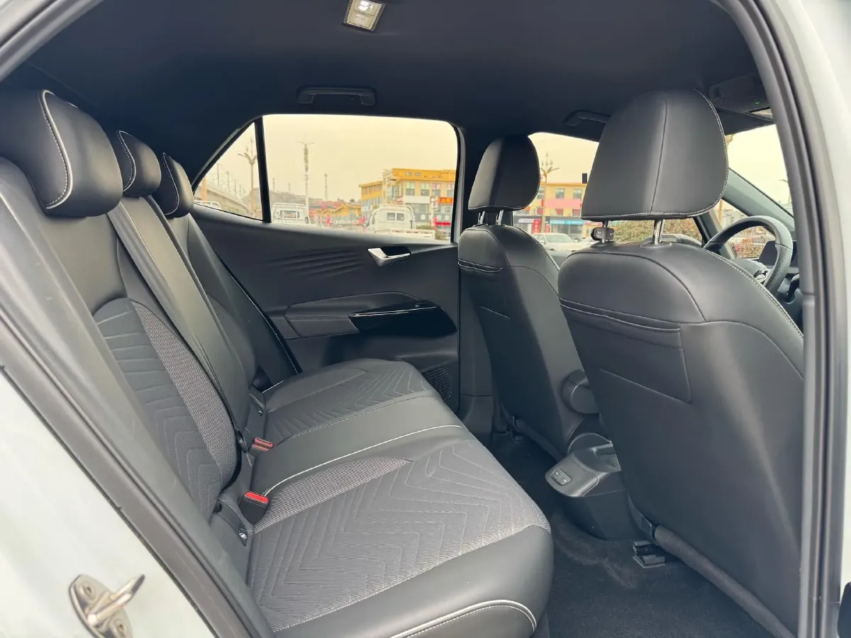 2023 Volkswagen ID.3 BEV 52.8KWH,autocango,china used car exporter,china ev exporter,chinese used car exporter,chinese used ev exporter