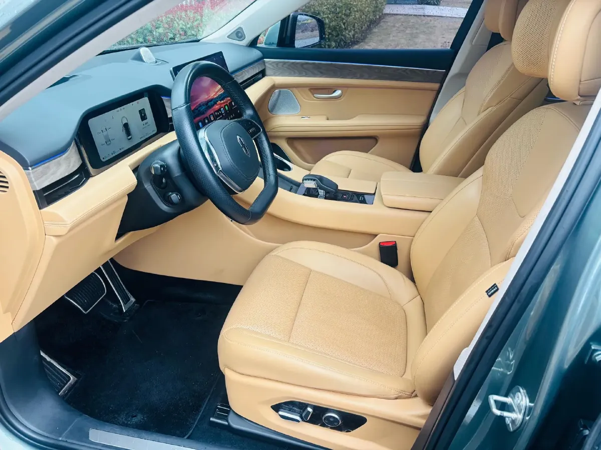 2022 AITO AITO M5 Range Extended 125HP REEV 40KWH,autocango,china used car exporter,china ev exporter,chinese used car exporter,chinese used ev exporter