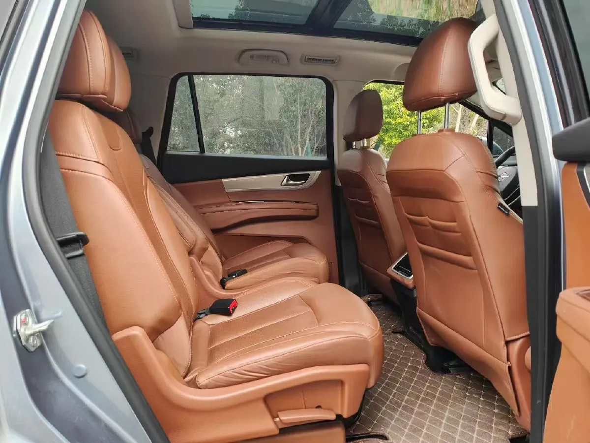 2020 HaiMa 7X 1.6T 195HP L4 6AT,autocango,china used car exporter,china ev exporter,chinese used car exporter,chinese used ev exporter