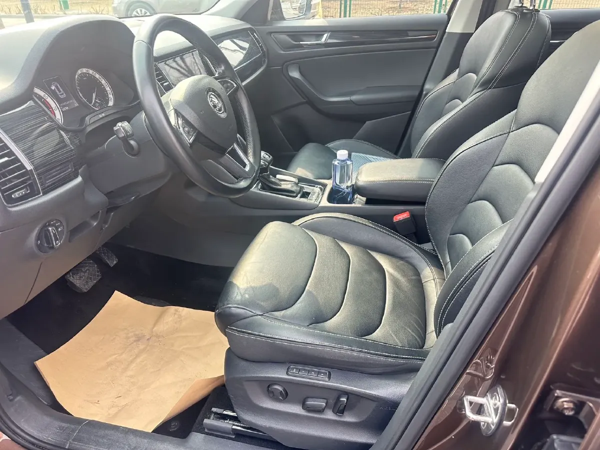2018 Skoda Kodiak 2.0T 186HP L4 7DCT,autocango,china used car exporter,china ev exporter,chinese used car exporter,chinese used ev exporter
