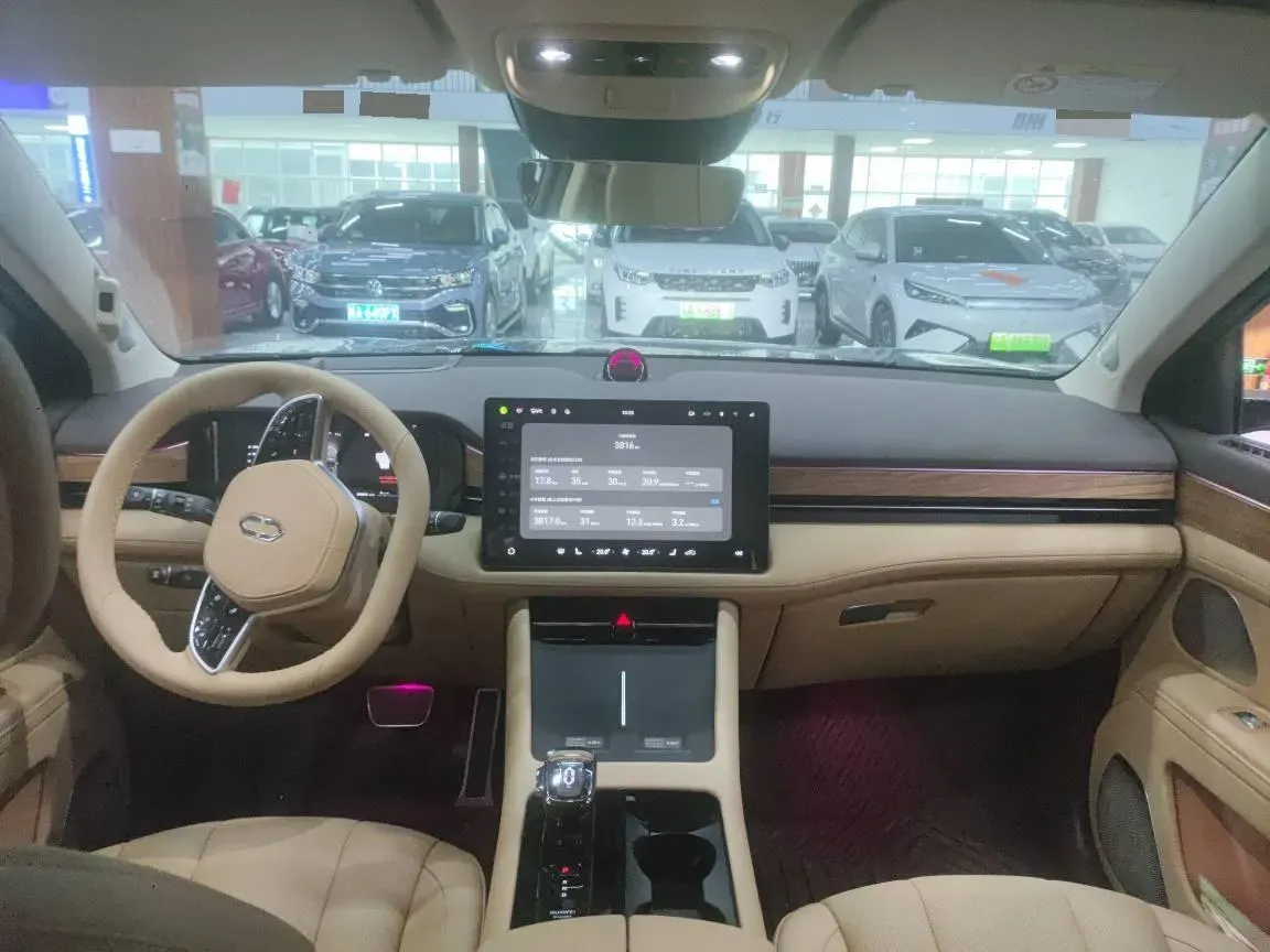 2024 AITO AITO M7 1.5T 152HP L4 REEV 42KWH,autocango,china used car exporter,china ev exporter,chinese used car exporter,chinese used ev exporter