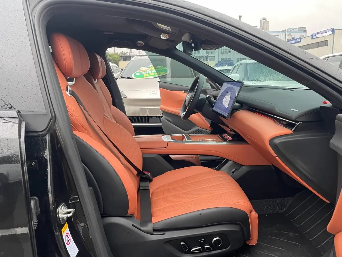 2024 Deepal L07 1.5L 98HP L4 REEV 28.39KWH,autocango,china used car exporter,china ev exporter,chinese used car exporter,chinese used ev exporter