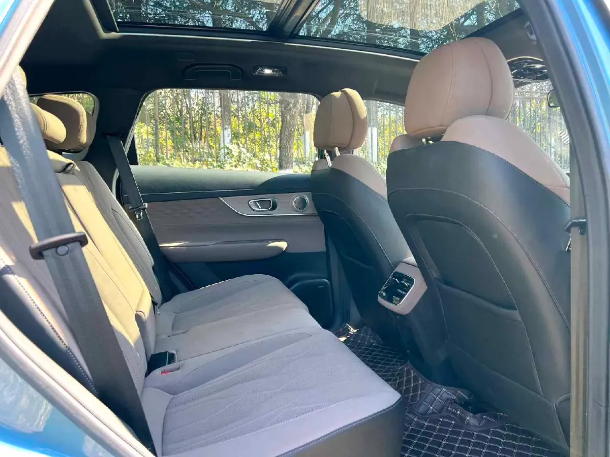 2025 Chery Tiggo8 PLUS C-DM 1.5T 156HP L4 1DHT PHEV,autocango,china used car exporter,china ev exporter,chinese used car exporter,chinese used ev exporter