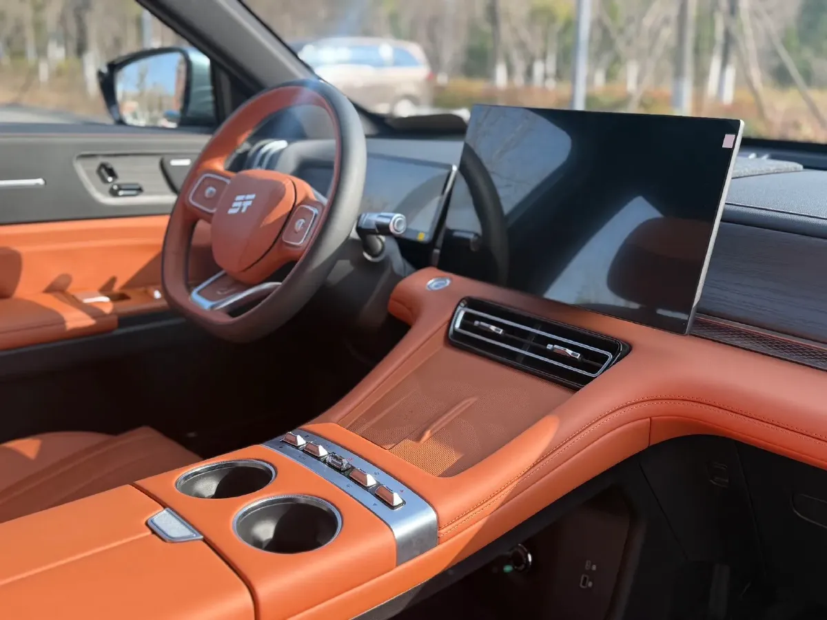 2025 Jetour X70 Plus 1.5T 156HP L4 CVT,autocango,china used car exporter,china ev exporter,chinese used car exporter,chinese used ev exporter