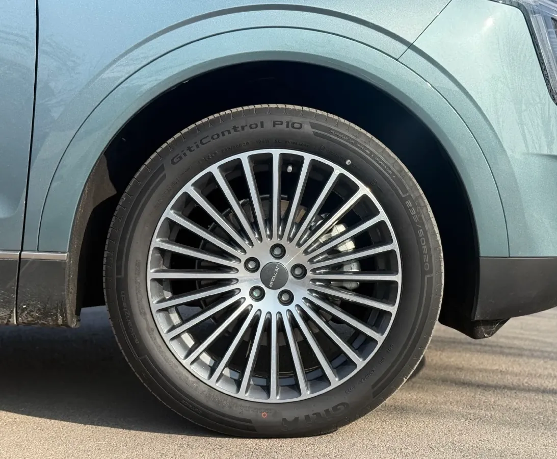 2025 Jetour X70 Plus 1.5T 156HP L4 CVT,autocango,china used car exporter,china ev exporter,chinese used car exporter,chinese used ev exporter