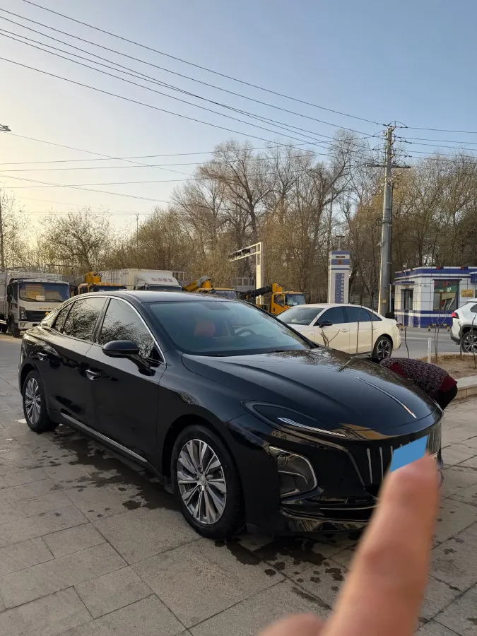 2022 HongQi E-QM5 BEV 54KWH,autocango,china used car exporter,china ev exporter,chinese used car exporter,chinese used ev exporter
