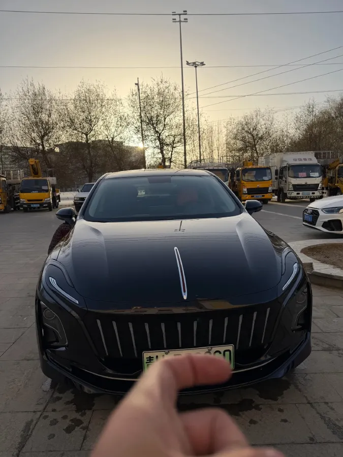 2022 HongQi E-QM5 BEV 54KWH,autocango,china used car exporter,china ev exporter,chinese used car exporter,chinese used ev exporter