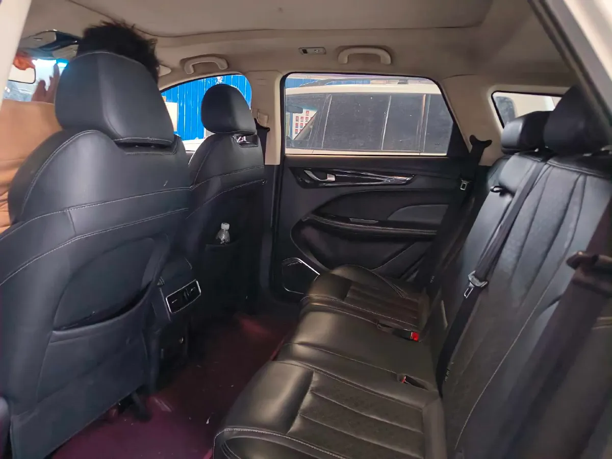 2019 Jetour X90 1.5T 147HP L4 6MT,autocango,china used car exporter,china ev exporter,chinese used car exporter,chinese used ev exporter