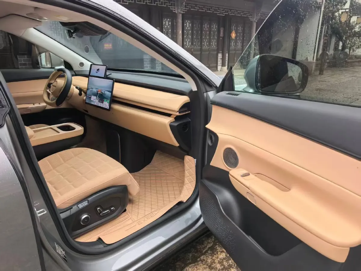 2024 Exceed Sterra ET REEV 156HP REEV 32KWH,autocango,china used car exporter,china ev exporter,chinese used car exporter,chinese used ev exporter