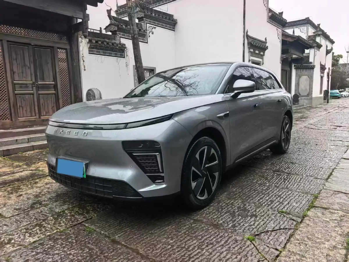 2024 Exceed Sterra ET REEV 156HP REEV 32KWH,autocango,china used car exporter,china ev exporter,chinese used car exporter,chinese used ev exporter