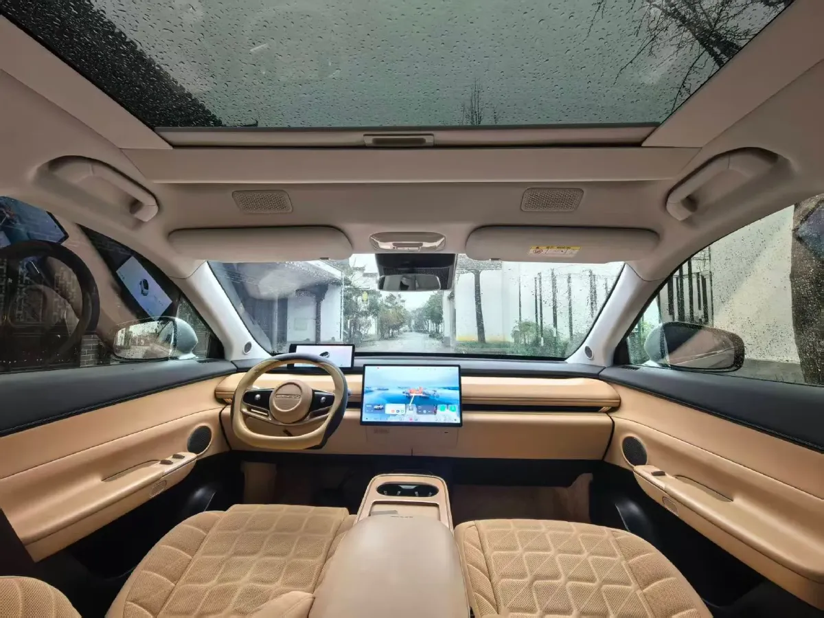 2024 Exceed Sterra ET REEV 156HP REEV 32KWH,autocango,china used car exporter,china ev exporter,chinese used car exporter,chinese used ev exporter