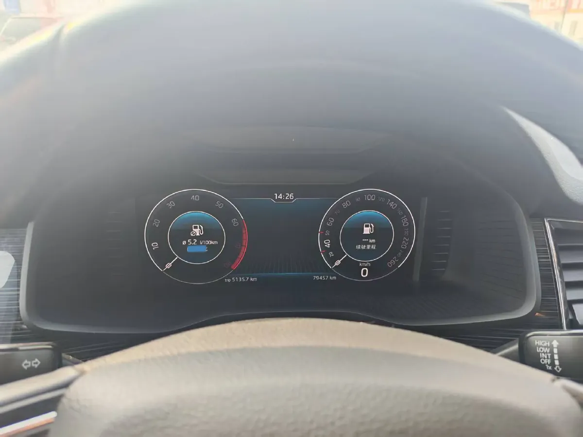 2019 Skoda Superb 2.0T 220HP L4 7DCT,autocango,china used car exporter,china ev exporter,chinese used car exporter,chinese used ev exporter