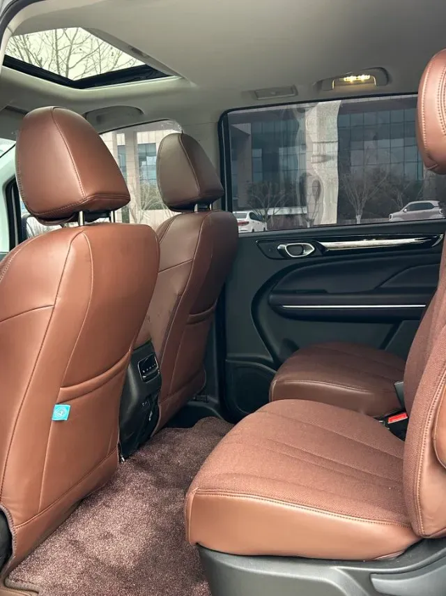 2025 GAC Trumpchi M6 1.5T 177HP L4 7DCT,autocango,china used car exporter,china ev exporter,chinese used car exporter,chinese used ev exporter