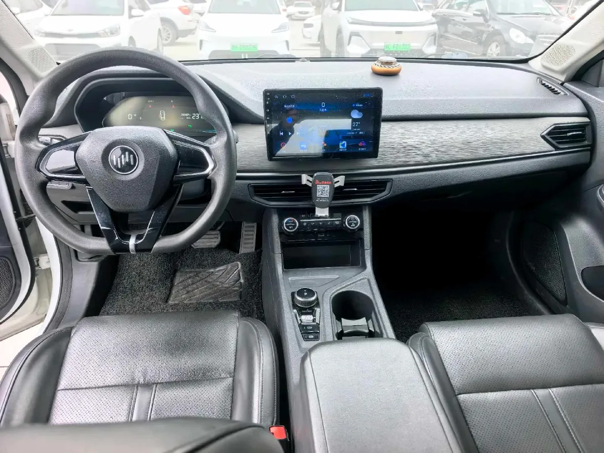 2021 Weltmeister E.5 BEV 49.92KWH,autocango,china used car exporter,china ev exporter,chinese used car exporter,chinese used ev exporter