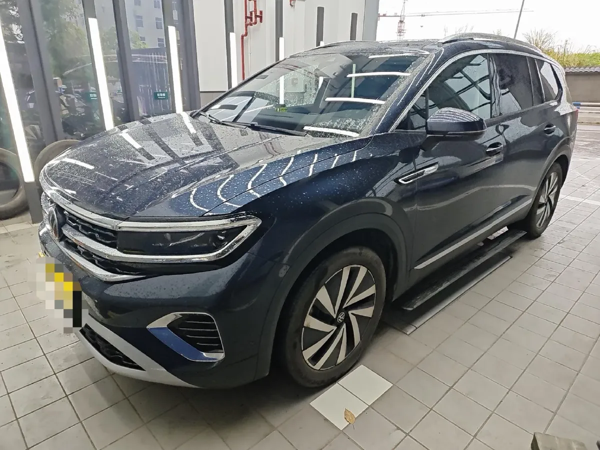 2021 Volkswagen Talagon 2.0T 220HP L4 7DCT,autocango,china used car exporter,china ev exporter,chinese used car exporter,chinese used ev exporter