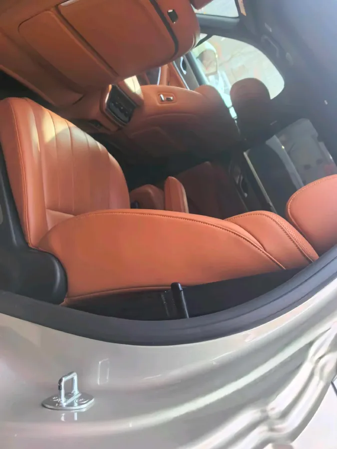 2023 WEY BlueMountain 1.5T 154HP L4 2DHT PHEV 44.5KWH,autocango,china used car exporter,china ev exporter,chinese used car exporter,chinese used ev exporter