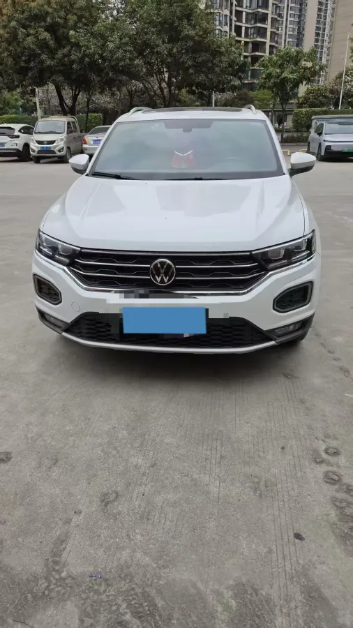 2021 Volkswagen T-Roc 1.4T 150HP L4 7DCT,autocango,china used car exporter,china ev exporter,chinese used car exporter,chinese used ev exporter